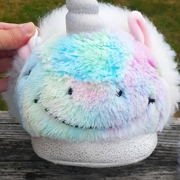 Secret Treasures Unicorn Slippers - Picture 6 of 9